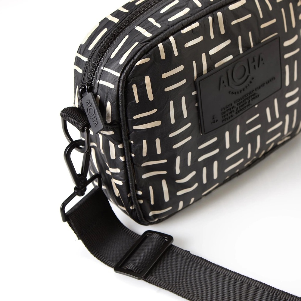 Aloha Collection Le Tour Bag - Picture 5 of 12